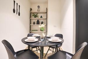 Cosy One-Bedroom Apartment in Mercury Tower by Zaha Hadid