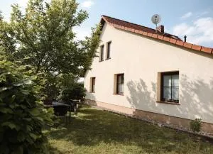 Freistehendes 4-Sterne Ferienhaus in der Uckermark - Haßteben