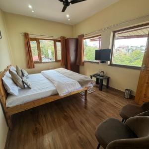 Panorama Villa homestay at Hartola, Mukteshwar by Kusumith Retreats
