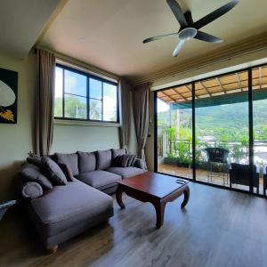 Naiharn high view villa