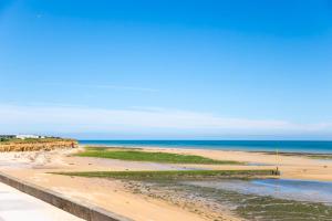 Maisons de vacances L-atypique, avec terrasse a 150M de la plage : Maison 1 Chambre