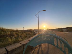 Maisons de vacances Maison de Vacances avec Terrasse Dallee, 6 Couchages, a Deux Pas de l'Ocean a St-Jean-de-Monts - FR-1-224C-94 : photos des chambres