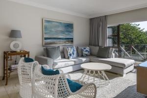 San Lameer Villa 10908 - 4 Bedroom Luxury - 8 pax - San Lameer Rental Agency