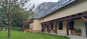 Turistická Ubytovňa Zádiel - Turistaszálló Szádelő