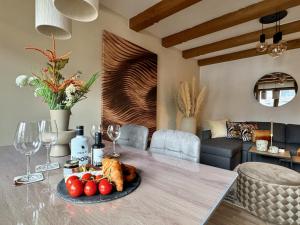 SPOTLIGHT 4YOU City Apartment with parking by belle-stay