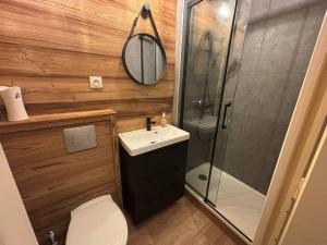 2 Pièces au pied des pistes avec parking - FR-1-593-48