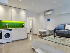 KYMA Apartments Athens 18