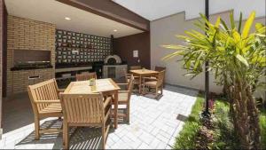 F1407 · 5 Stars: Industrial Loft Frei Caneca | Paulista