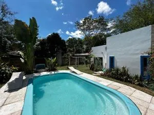 Casa en San Bernardino en Venta y Alquiler con Cancha de fútbol, parrilla y piscina zona la Alemana 2 - 卡库佩