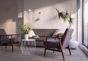 Sunny Mokotow - apartment near the metro