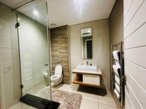 Luxury Two Bed - Crystal Towers - Spectacular Views