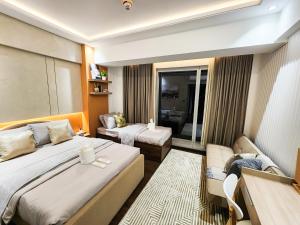 1 Bedroom Apartment in Aeon Towers I City Views I Free Wi-fi, Gym and Pool