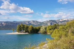 Maisons de vacances Maison Parc du Verdon - Clim & Terrasse ombragee : photos des chambres