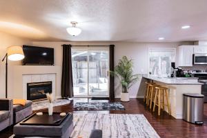 Cozy Family Home with Hot Tub and Workspace Near Portland