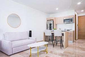 Menesse Town Tower 203 condo