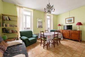 Appartements T2 Centre Saint Girons : photos des chambres