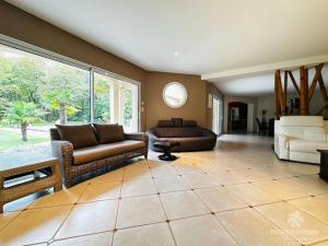 Villas Spacieuse et confortable villa avec piscine - L-Imperiale : photos des chambres