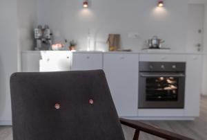 Sunny Mokotow - apartment near the metro