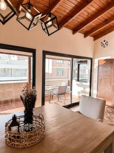 Lujoso amplio dpto para 8 en Salta con cochera - Bonavista Rentals