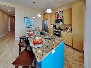 Diamond Beach 609 - Sunrise On The Coast