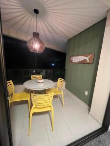 Apto 304-D, 1 quarto completo!