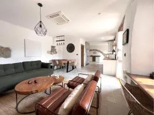 Historic Wine-Stone House - 维帕瓦