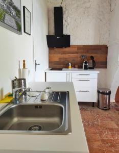 B&B / Chambres d'hotes Chateau Lafite Monteil - proche Bordeaux : photos des chambres