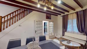 Maisons de vacances La maison Lumiere : photos des chambres