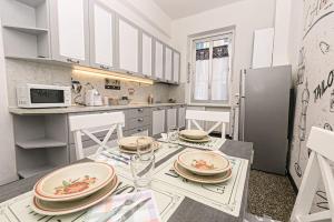 L Atelier comodo al centro - Parcheggio privato - Zona Ospedale San Martino