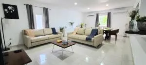 PALM BEACH HOUSE ARUBA one happy island - Saliña Cerca