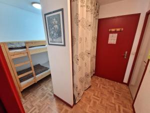 Valfréjus: 2 pièces + cabine, centre station, 46 pers - FR-1-265-199