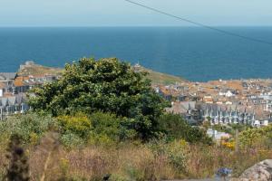 Gwel Porth - St Ives - Sea Views