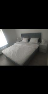 Apartament z balkonem w Centrum Kielc z prywatnym parkingiem