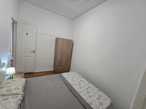 Campeao de Fabulas Lda