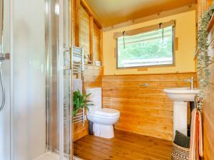 The Foxes Den - Uk45295