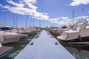 Águilas Delicias Piscina Wifi AC Parking Gratis