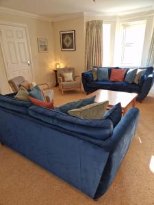 Sandy Gem - Viking Bay Getaway