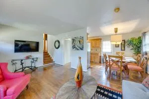 5 Mi to Trussville Birmingham Home with Balcony - Leeds