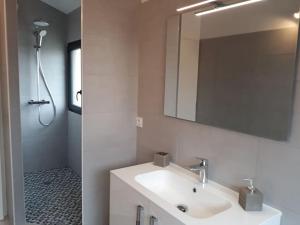 Maisons de vacances AIMI-AQUO gite, Bassin d-Arcachon Sud : photos des chambres