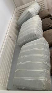 Quarto privativo em apartamento bem localizado