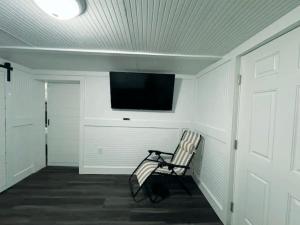 The Reel Escape of Bolivar