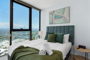 The Horizon - Brand NEW Casino 43F Luxury 2BR unit in Broadbeach with Pool Gym Netflix