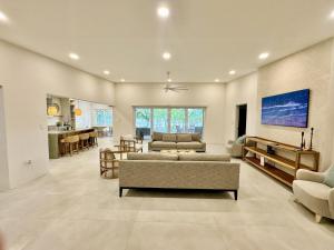 Esterillos Lote home