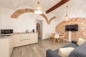 Castellis Apartments CAMPO 7