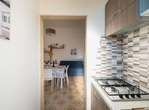 Villa Acqua Azzurra with Private Parking and Air Conditioning