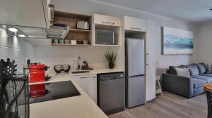 109 Mossel Cove Home away from Home