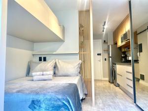 V106 - Luxo pertinho do Metrô, Academia e Ar Cond.