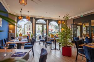 Hotels Logis Loire Hotel - Les Cocottes Restaurant : photos des chambres