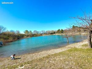 Campings Mobil-home 6 personnes chez Vonvon : photos des chambres