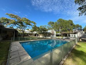 Espectacular Casa en Barrio Privado El Faro, 5 suites independientes